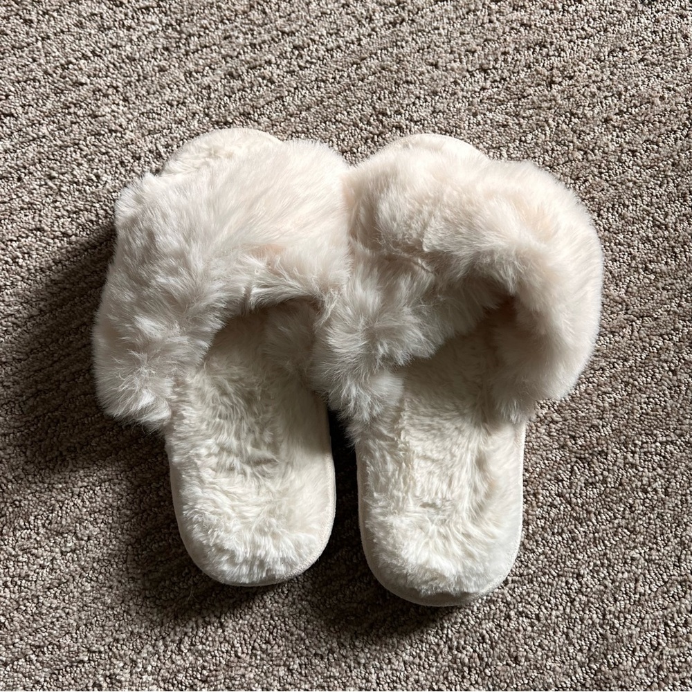 White fuzzy slippers